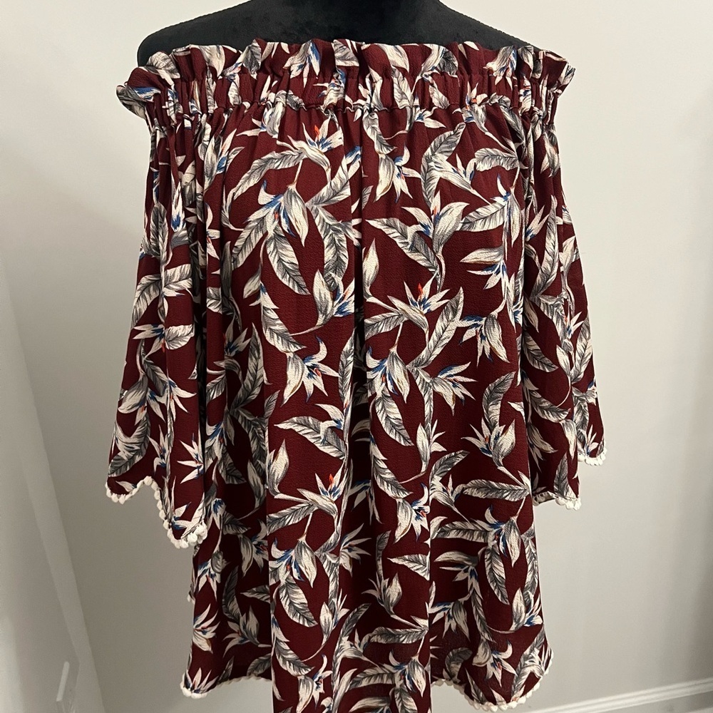 Umgee Burgundy Floral Off-Shoulder Blouse - L - Picture 8 of 8